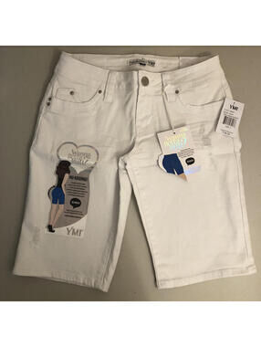 Royal WannaBettaButt? New Womens 4 White Jeans Shorts Bermuda Shapes Curves
